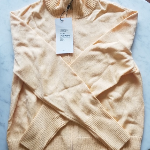 St. John | Sweaters | St John Apricot Zip Up Swester | Poshmark